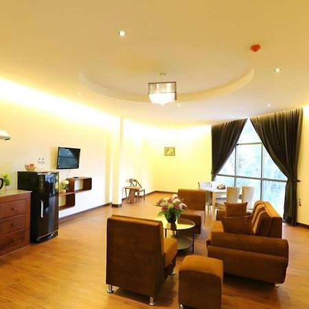 Phonethip Plaza Hotel В'єнтьян Екстер'єр фото