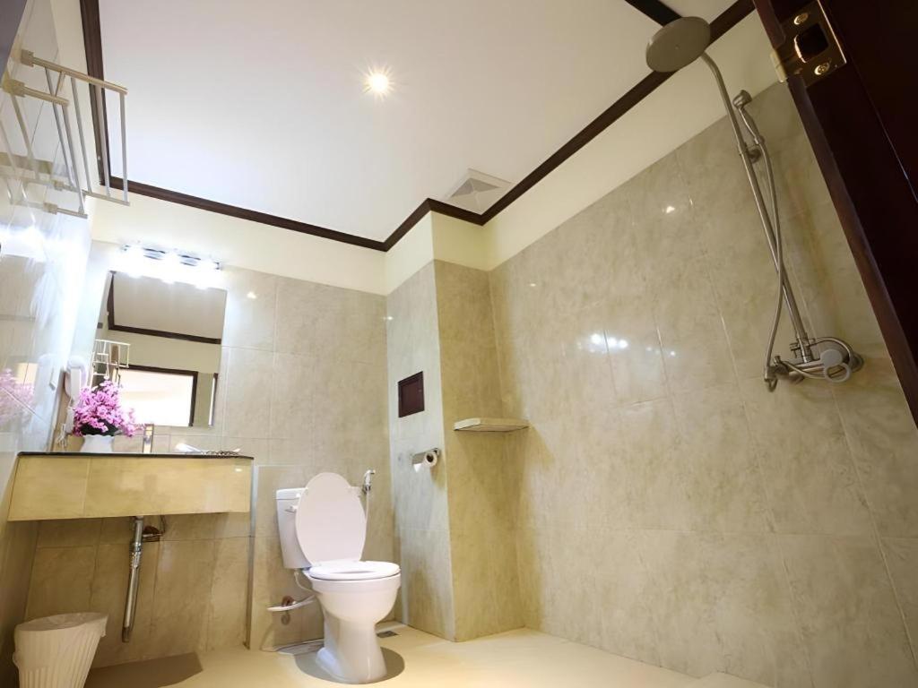 Phonethip Plaza Hotel В'єнтьян Екстер'єр фото