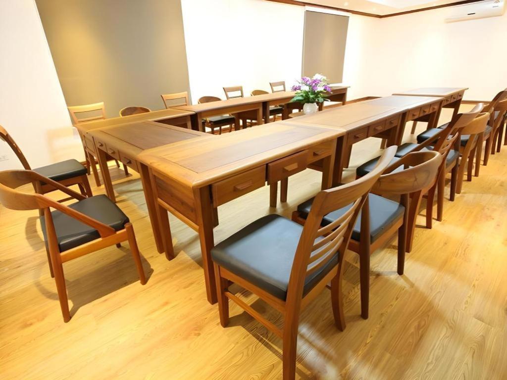 Phonethip Plaza Hotel В'єнтьян Екстер'єр фото