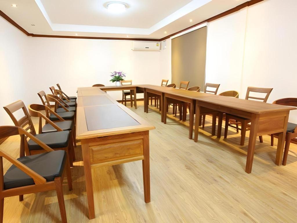 Phonethip Plaza Hotel В'єнтьян Екстер'єр фото