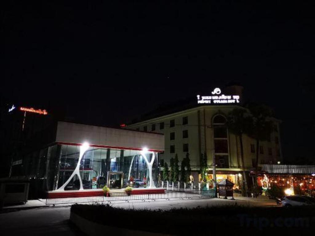 Phonethip Plaza Hotel В'єнтьян Екстер'єр фото