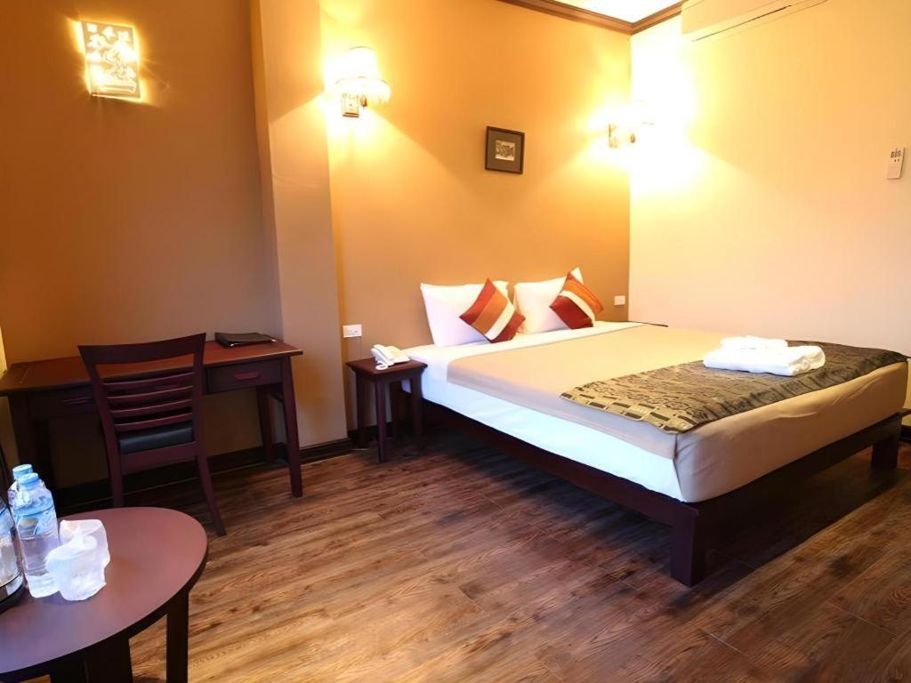 Phonethip Plaza Hotel В'єнтьян Екстер'єр фото