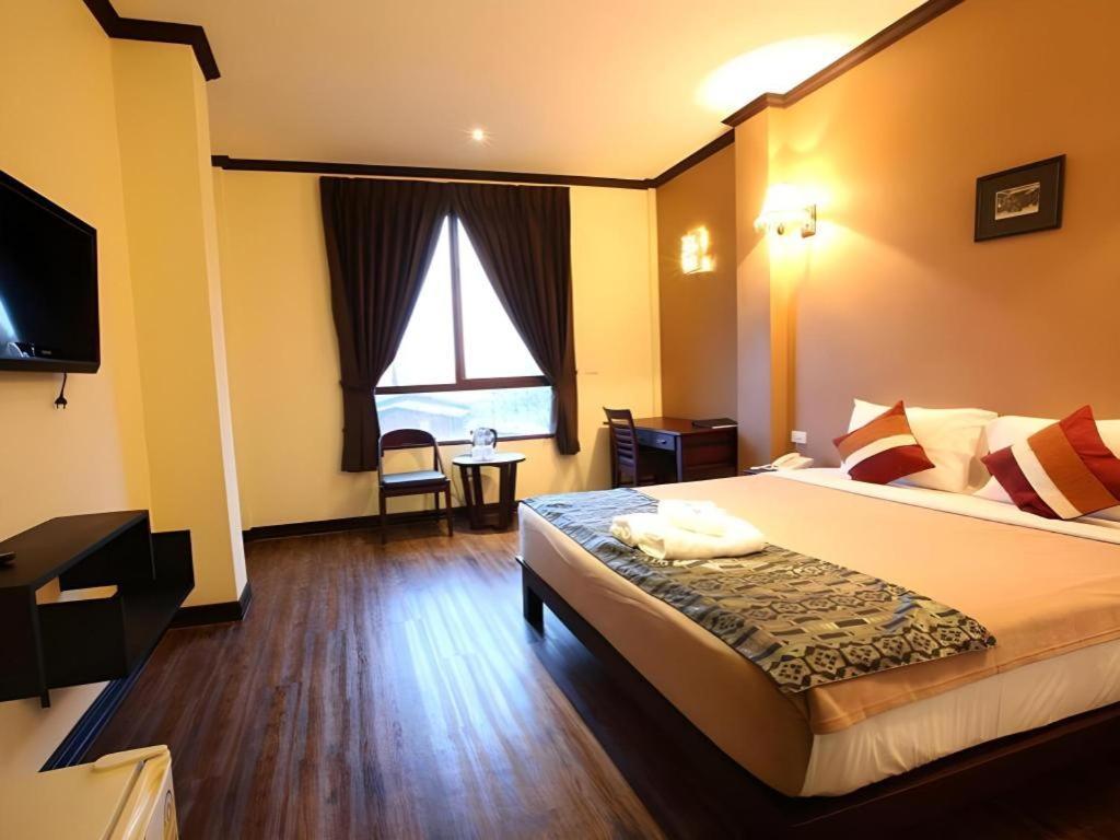 Phonethip Plaza Hotel В'єнтьян Екстер'єр фото