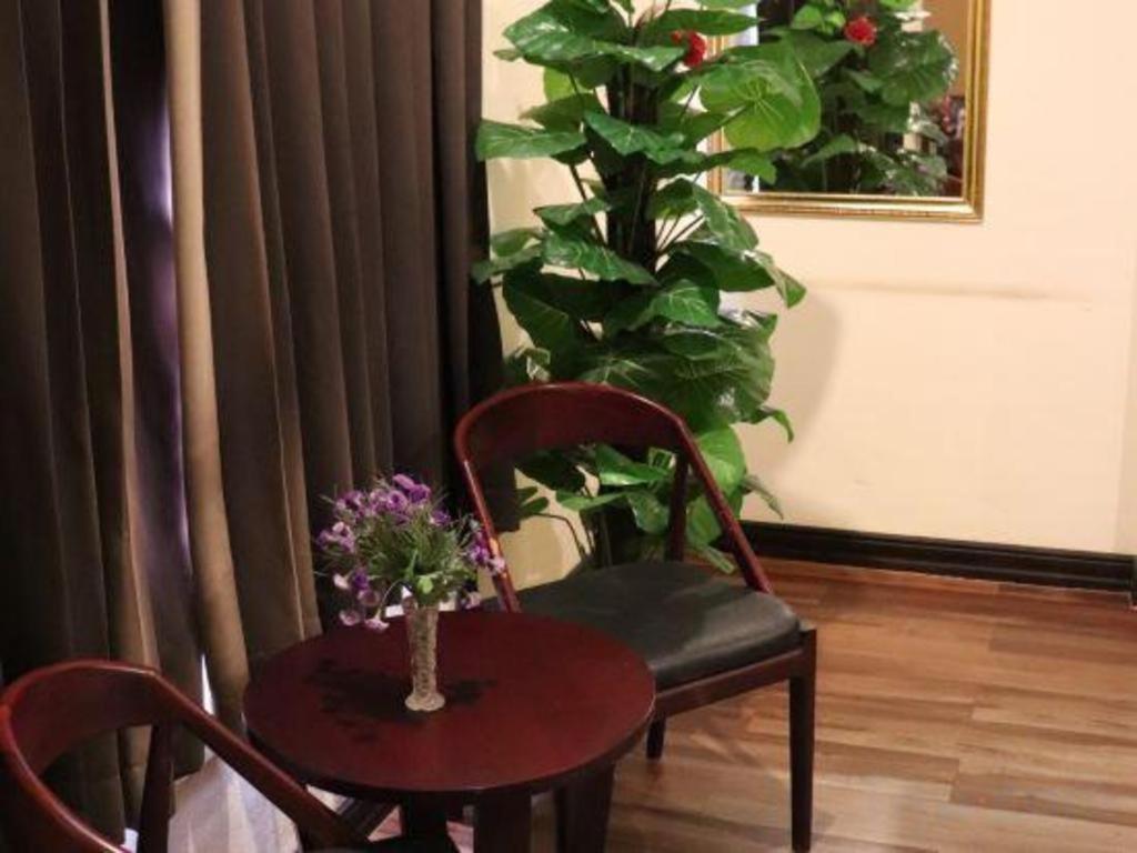Phonethip Plaza Hotel В'єнтьян Екстер'єр фото